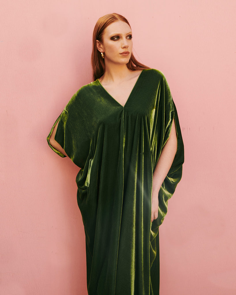 Selene caftan green velvet 